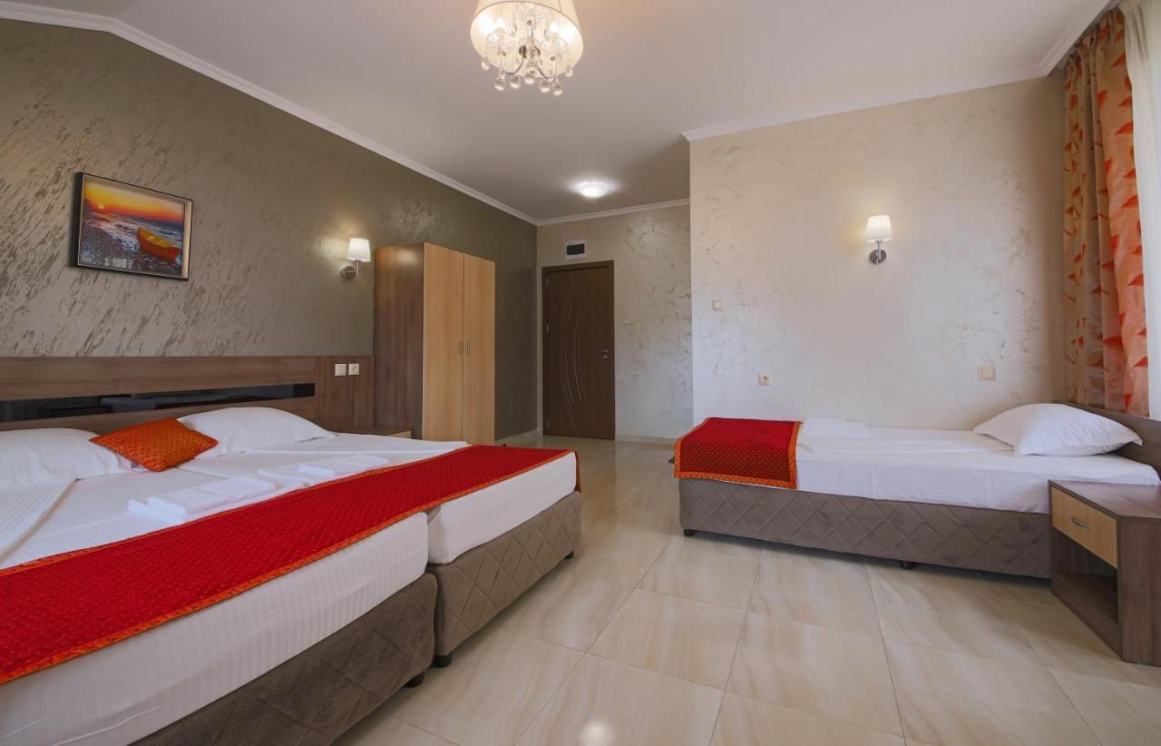Guesthouse Phoenix オブゾー エクステリア 写真