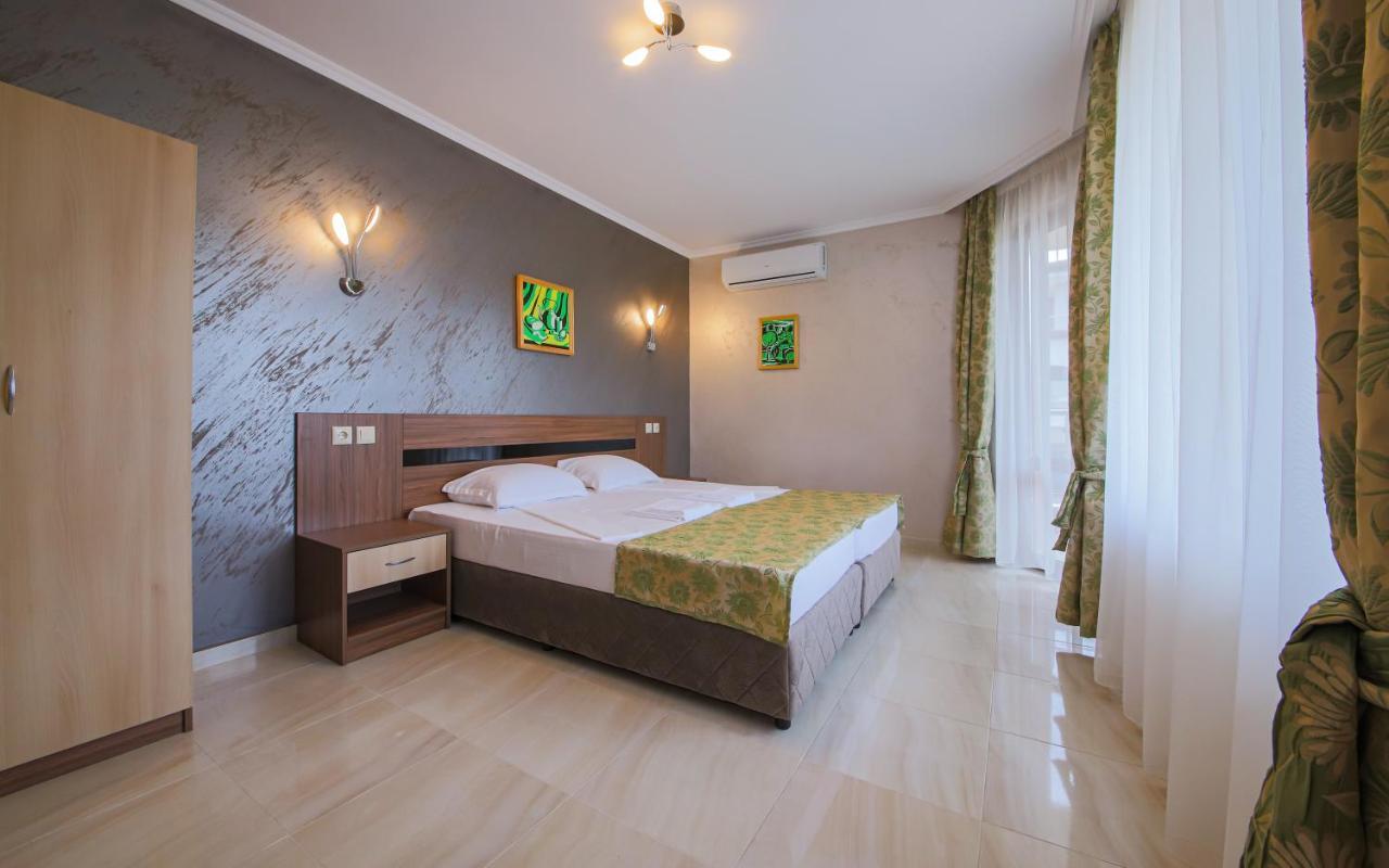 Guesthouse Phoenix オブゾー エクステリア 写真